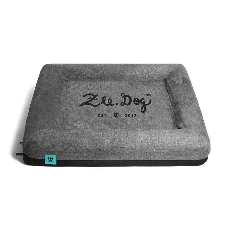 Zee.Dog Bed Skull